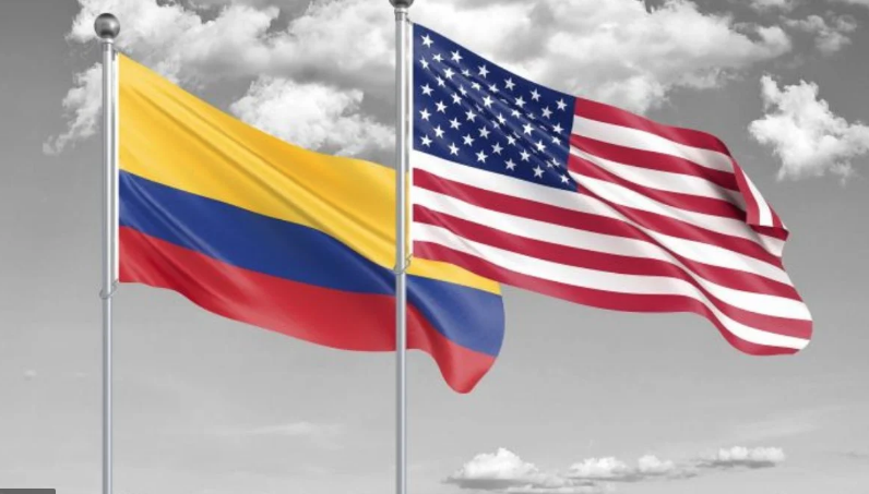 La raz\u00f3n: la cancelaci\u00f3n de la visa a Estados Unidos al presidente Gustavo Petro, lo que representa una l\u00ednea roja en las relaciones diplom\u00e1ticas entre los dos pa\u00edses que pueden tener consecuencias graves, principalmente en los aspectos comerciales, tur\u00edsticos, y en la cooperaci\u00f3n en la lucha contra el narcotr\u00e1fico, que a\u00fan est\u00e1n vigentes, pese a la descertificaci\u00f3n en la lucha contra el narcotr\u00e1fico contra Colombia por parte del Gobierno norteamericano. 