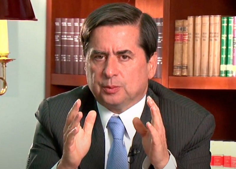 "Seguiré trabajando con convicción en lo que creo le sirve a Colombia. El centro es la esperanza"