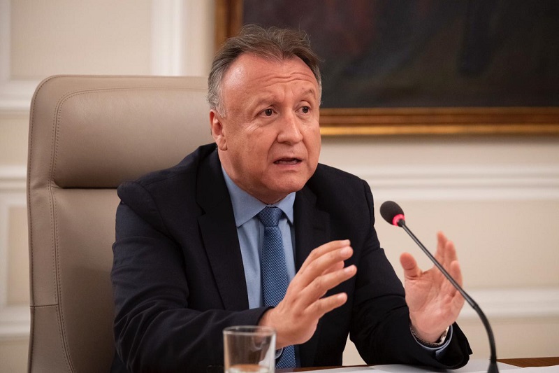 El Gobierno Nacional anunció que se inicia el “Plan Padrino” para aumentar y mejorar la cobertura en la vacunación contra el Covid 19