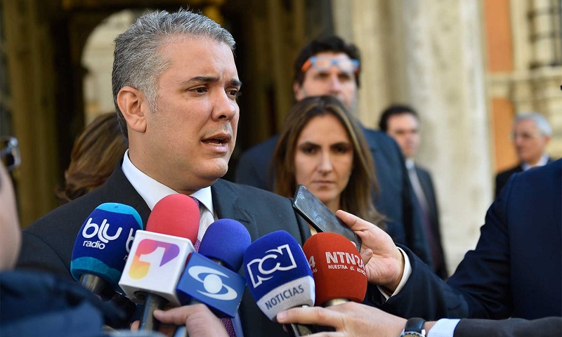 Ante la negativa de la organización electoral y a cuatro días de la convocatoria a los ciudadanos colombianos para elegir el presidente para el periodo constitucional 2022 al 2026, el jefe de Estado colombiano, Iván Duque Márquez, insiste en invertir recursos para que se establezca una auditoria internacional que vigile las elecciones de este domingo 29 de mayo.