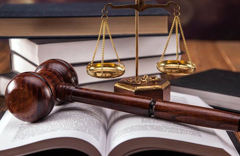 El Senado de la República aprobó por 68 votos a favor y 5 en contra la controvertida Reforma a la Justicia, después de muchos intentos desde el inicio del milenio, iniciativa que pasa ahora a conciliación con la Cámara de Representantes. 