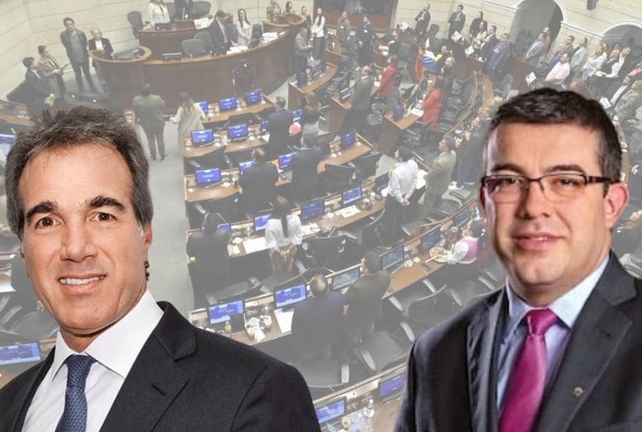 Los senadores Juan Samy Merheg, Partido Conservador, y Carlos Abraham Jiménez, Cambio Radical, conciliadores del proyecto.