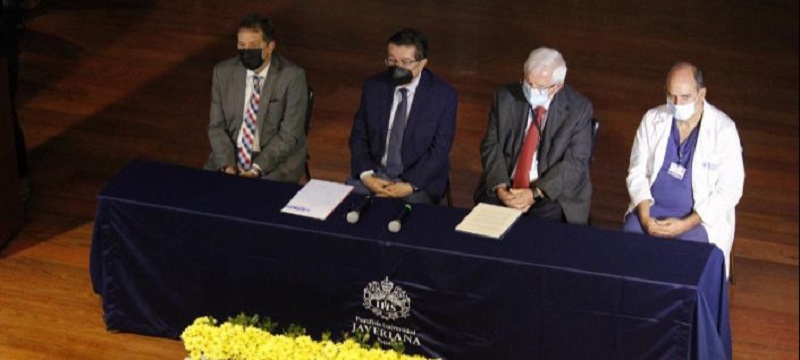 El ministro de salud,  Fernando Ruiz Gómez,  dijo que aún con la posibilidad de nuevos tratamientos contra el covid-19, estos tienen efectividad hasta el 50 %, mientras que las vacunas superan el 75 % en la prevención de la enfermedad grave y la muerte.