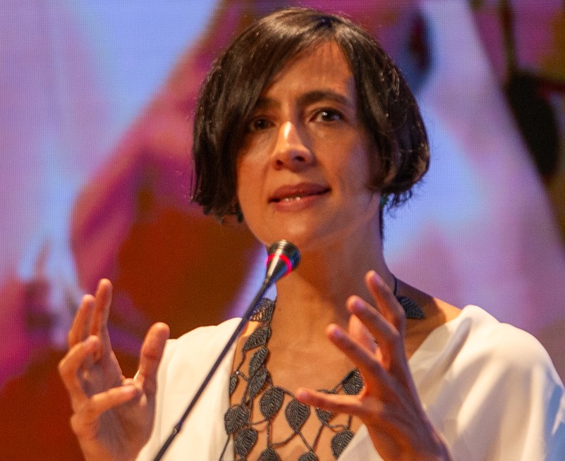 La Ministra de Ambiente y Desarrollo Sostenible, Susana Muhamad, anunció la creación del Registro de Emisiones y Transferencias de Contaminantes (RETC), con el objeto de garantizar el derecho de los ciudadanos a la información ambiental sobre las diferentes fuentes potencialmente contaminantes y de promover mejoras ambientales en los sectores productivos.