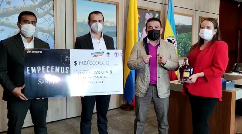 En ese sentido, “Somos solidarios, somos de aquí” es la consigna con la que el gerente de la ELC, Jorge Enrique Machuca López, sostiene e impulsa esta iniciativa que busca aportar un grano de arena a la reactivación económica del país. 