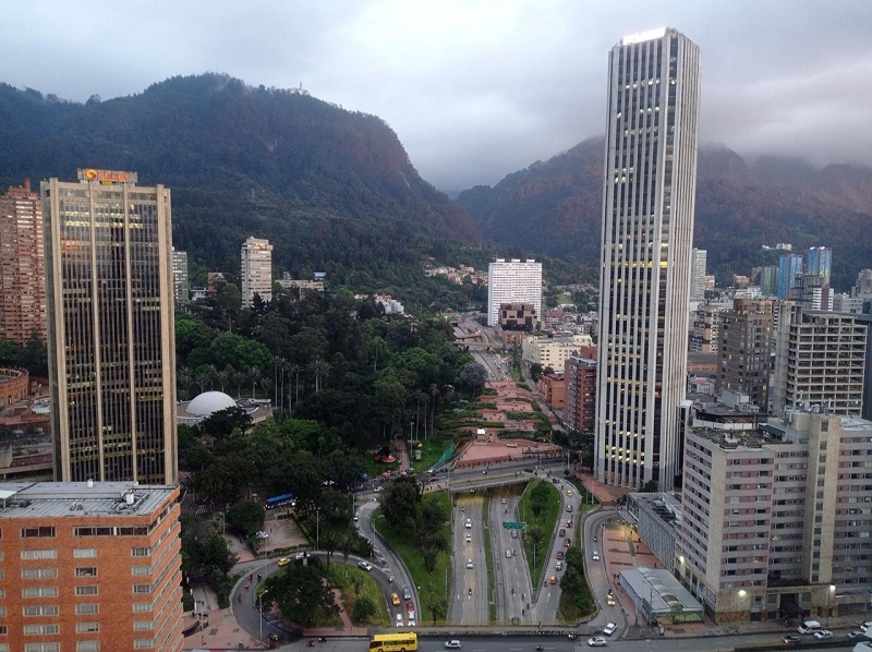 La Alcaldía Mayor de Bogotá y la Empresa de Acueducto y Alcantarillado de Bogotá (Eaab) establecieron el plan de racionamiento de agua para la capital y 11 municipios aledaños durante el mes de abril de 2025. 
