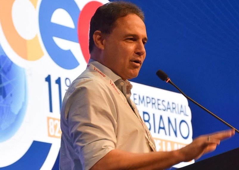 “Gran Consenso Nacional” plantea Honorio Enríquez para unir al país y recuperar la economía 