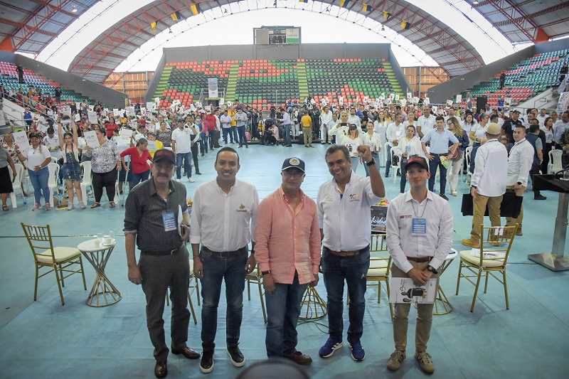 400 familias del barrio 22 de Marzo, en el Distrito de Barrancabermeja, recibieron su título de propiedad en un evento que contó con el presidente de la República, Gustavo Petro Urrego, quien en sus primeros 100 días de gestión está recorriendo el territorio colombiano. 