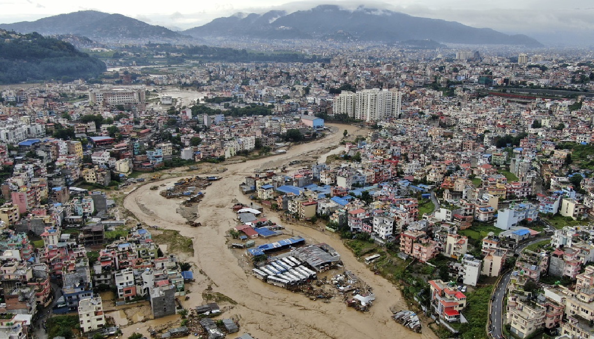 ¿Por qué imágenes de inundaciones en Tíbet no se muestran en China y no se sabe sobre víctimas?