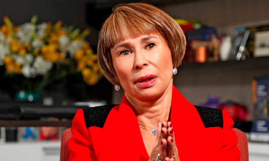 La ministra de trabajo Alicia Arango llamó la atención para que trabajadores y empresarios presenten las propuestas con el objeto de construir el proyecto de reforma laboral y pensional que debe ser discutido y votado en el Congreso de la República, un tema que no da más espera en la legislación nacional.