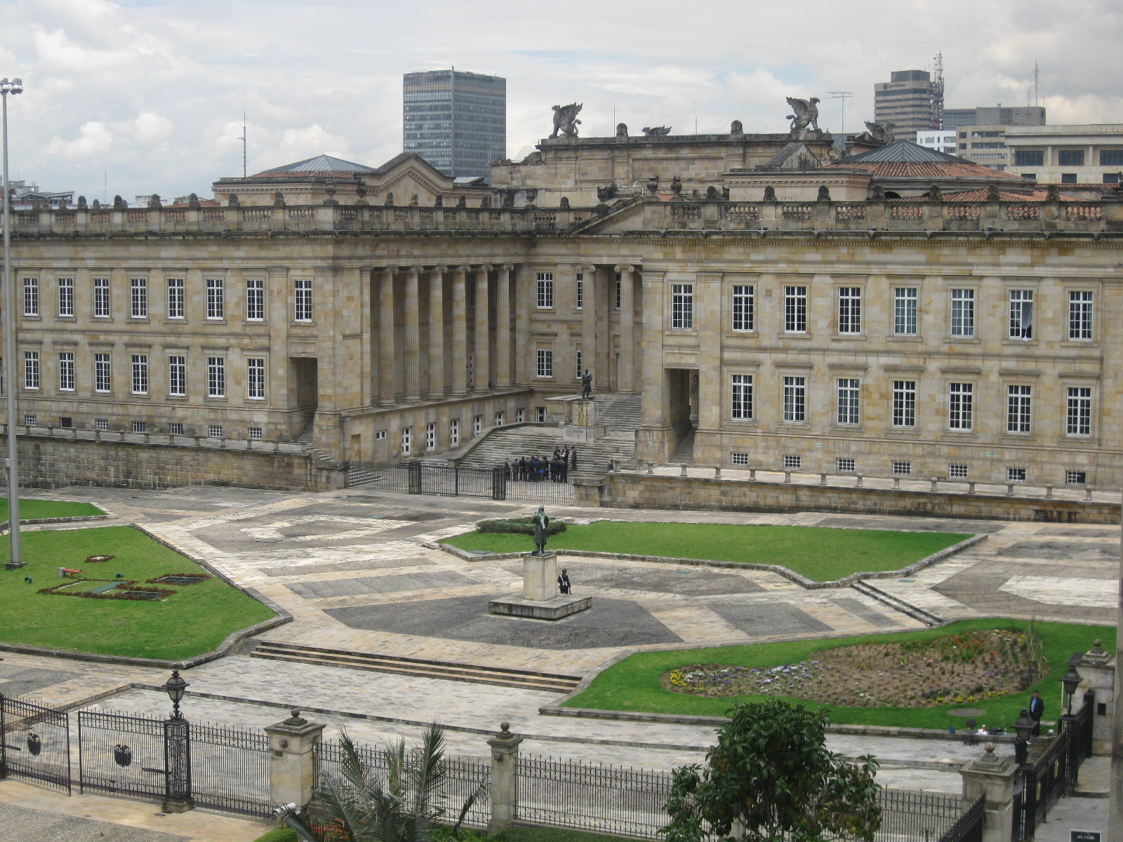 El desarrollo del posconflicto en materia legislativa luego del Acuerdo de Paz entre el Estado colombiano y la otrora guerrilla de las Farc, no dejó el balance esperado en el 2018 en el Congreso de la República.