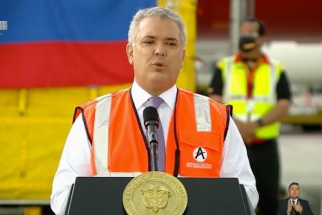 Luego de la llegada de las 50 mil dosis de vacunas Pfizer contra el coronavirus, el presidente Iván Duque Márquez anunció que el Plan Nacional de Vacunación comenzará este miércoles 17 de febrero.