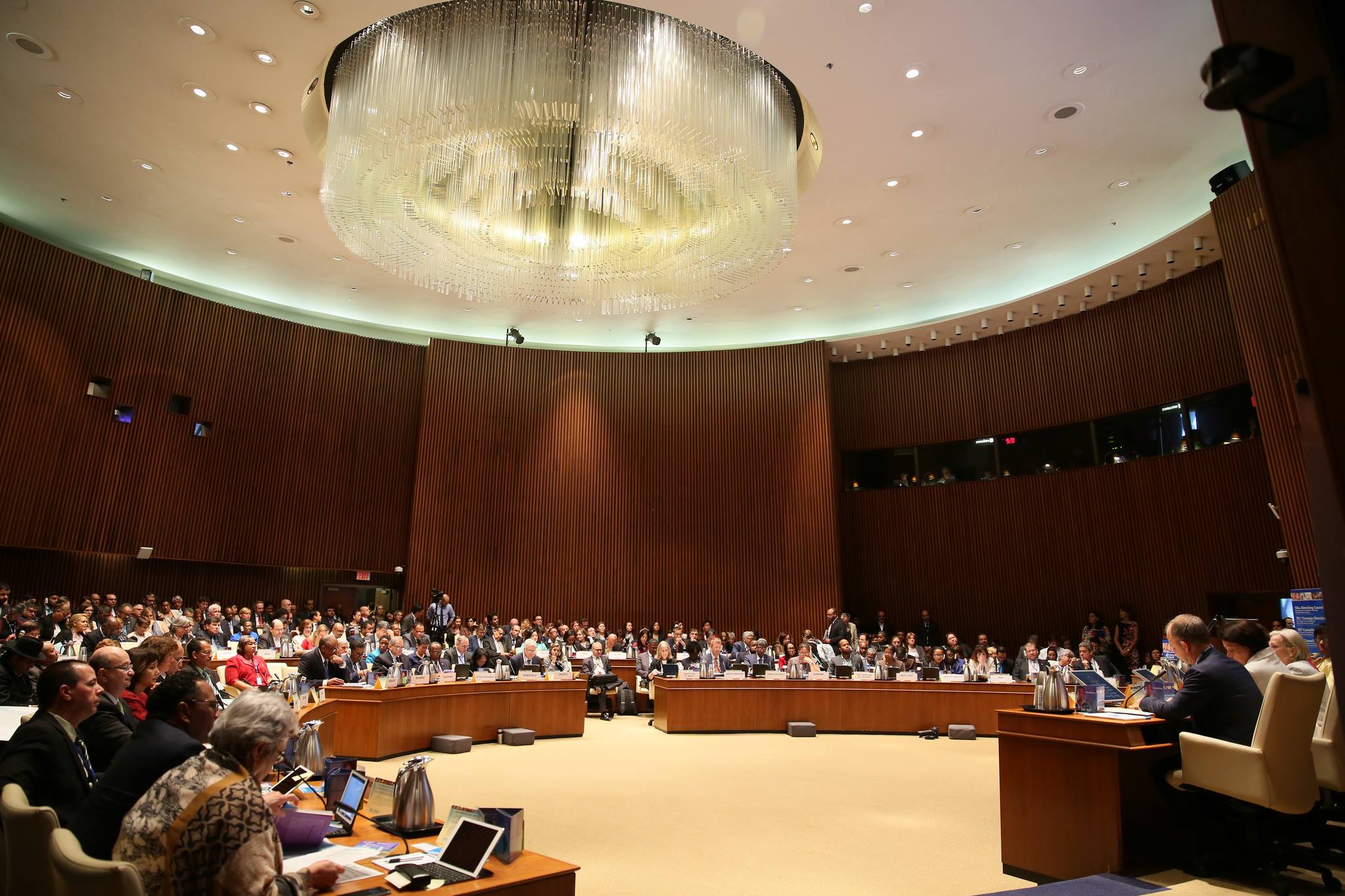 Con el objetivo de establecer prioridades y planes para abordar los principales retos en salud que enfrenta la Región de las Américas, los Ministros de Salud y altas autoridades de los países y territorios, que son miembros de la Organización Panamericana de la Salud (OPS) se reunirán del 23 al 27 de septiembre, en Washington, D.C.