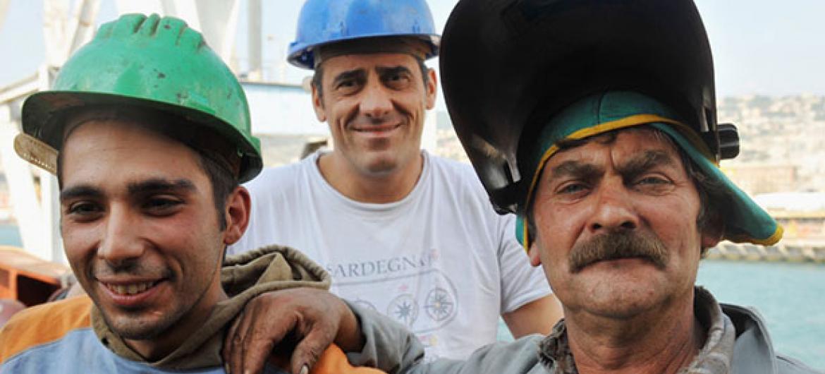 El trabajo decente forma parte de un mundo mejor y más pacífico