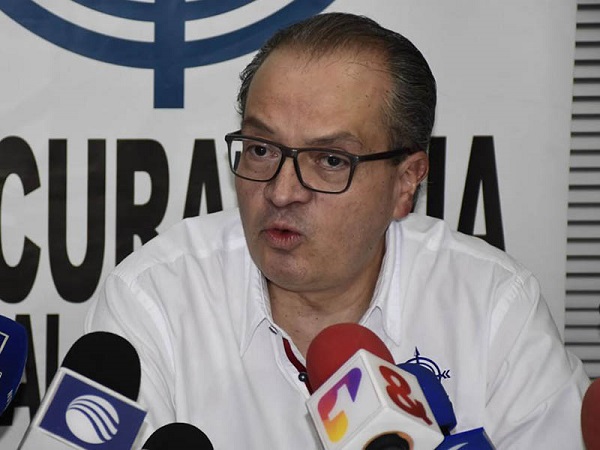 “Es inaudito y esto es una infamia, que además estamos escasos de recursos, los pocos que tenemos, los están utilizando para convertirlos en botín de la corrupción”, aseveró el Procurador General de la Nación Fernando Carrillo Flórez.