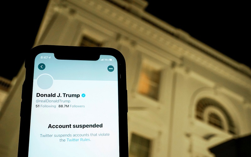 El Director Ejecutivo de Twitter Inc., Jack Dorsey, afirmó que tomar esa decisión “fragmenta la conversación pública. Nos dividen. Limitan el potencial de aclaración, redención y aprendizaje. 