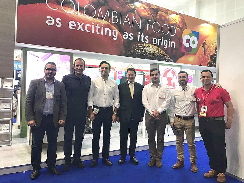Al primer evento de la industria de alimentos y bebidas en vivo y en persona de 2021, Gulfood Dubai, acudirán seis empresas colombianas: Sanam Companu Sas, Grupo Nutresa, Wally's Trading Company Sas, Novocampo Sas Sci, Café San Alberto y Friogan SA. 