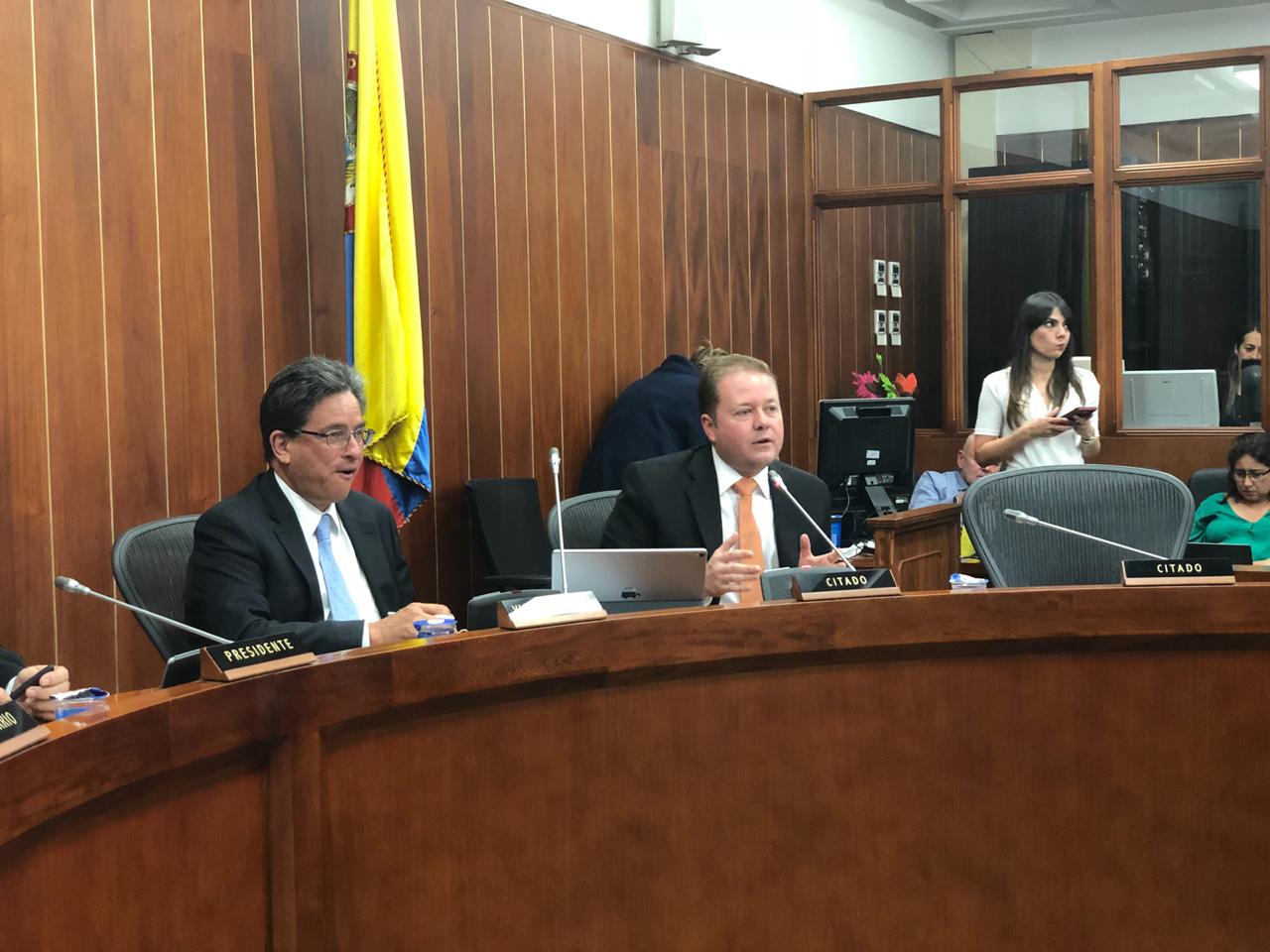 En medio del debate sobre el Presupuesto General de la Nación para la Vigencia Fiscal del 2019, el congresista Nicolás Pérez expresó su preocupación porque la economía colombiana no ha crecido a un ritmo eficiente en los últimos años, lo que ha significado dejar de recaudar $70 billones de pesos. 