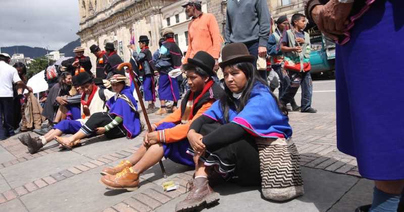 Un grupo de aproximadamente 500 indígenas de las etnias Embera, Dódibam Katío y Wounaan llegó a la Capital de la República con el fin de reunirse con el Presidente Iván Duque para denunciar la crisis humanitaria que afrontan en sus comunidades.