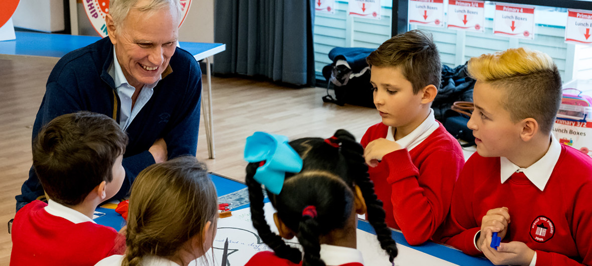 Un experto de la ONU en Derechos Humanos alerta que el Brexit, la salida del Reino Unido de la Unión Europea, hará que aumente el número de personas pobres en el país.