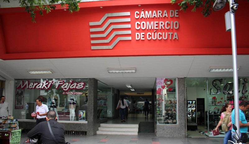 La Gobernación de Norte de Santander, las Alcaldías de San José de Cúcuta, Villa del Rosario y Puerto Santander, la Cámara de Comercio de Cúcuta, la Cámara Colombo-Venezolana, gremios empresariales, el Instituto Departamental de Salud y autoridades de seguridad, control migratorio y aduanero, elaboraron y entregaron a la Administración del Presidente Duque, un Dossier Fronterizo para abrir la frontera.