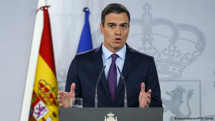 A pesar que el Gobierno español ofreció diálogo y preveía más atención social para Cataluña, los independentistas dejaron a Pedro Sánchez colgado de la brocha. La prensa en alemán se ocupa de la nueva crisis.