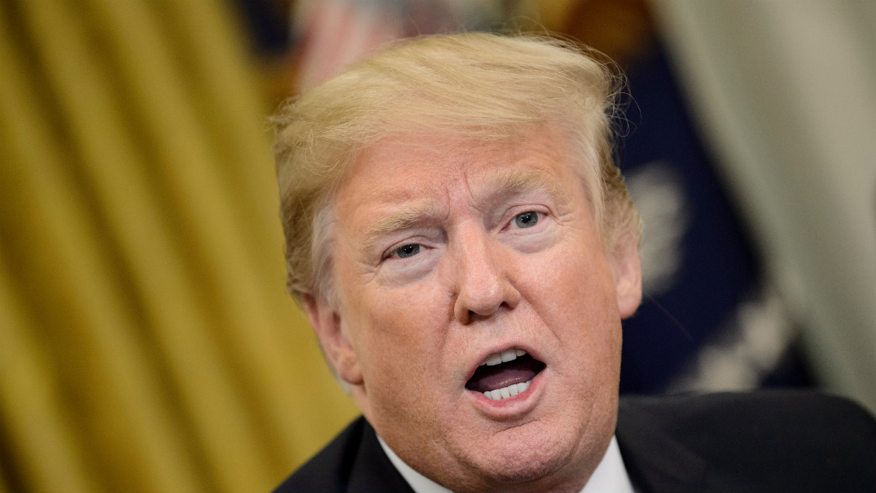 El Presidente de EEUU Incluyó cifras infladas y medias verdades al tiempo que elogió un “milagro económico” desde su llegada al poder y utilizó la información de forma selectiva