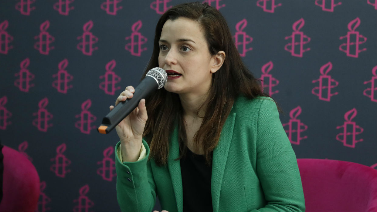 Amnistía Internacional (AI) advirtió que existe una "violencia armada endémica" en Venezuela, que ha provocado un aumento de las ejecuciones extrajudiciales practicadas por el Estado y está especialmente dirigida hacia los jóvenes en situación de vulnerabilidad. 