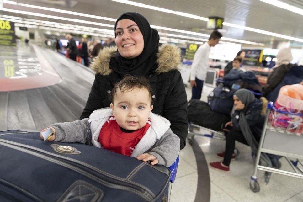 A pesar de la cifra récord de desplazamiento forzado global, en 2018 tan solo se cubrió el 4,7% de las necesidades de reasentamiento, según nuevos datos hechos públicos por ACNUR, la Agencia de la ONU para los Refugiados.