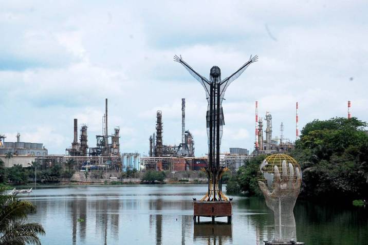 La relación entre Ecopetrol y Barrancabermeja debe ser vista de manera diferente, los cambios mundiales económicos obligan a pensar de otra forma en aras de lograr mayor armonía y unidad en diferencias, con el fin de obtener lo que podemos denominar gana-gana.