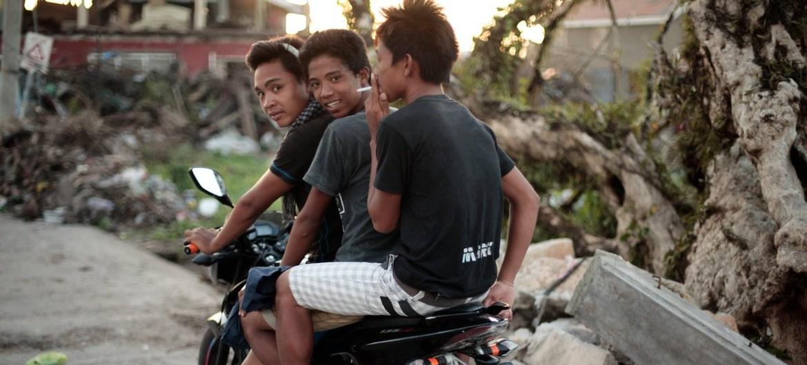 Un informe de la Organización Panamericana de la Salud examina el estado de la salud de los jóvenes y adolescentes entre 10 y 24 años en 48 países y territorios entre 2010 y 2018. Además, contiene información sobre las causas de muerte y enfermedades, salud sexual y reproductiva, drogodependencia, nutrición y actividad física.