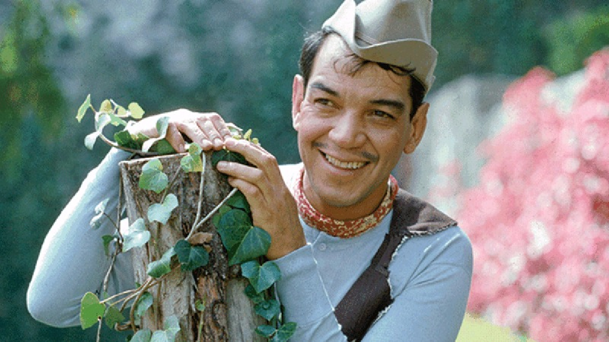 Si los internautas entran en el famoso buscador podrán ver en forma de Doodle, unas ilustraciones a color, recordando algunos de los personajes más conocidos que hizo el actor mexicano.